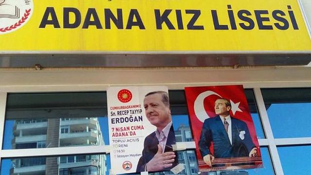 Liselilerden "Mustafa Kemal'in askerleriyiz" sloganıyla protesto!