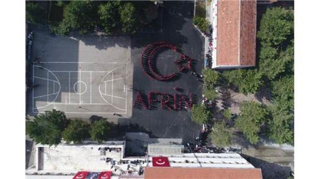 Liseliler ayakta, Mehmetçiğin yanında