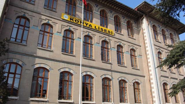 129 yıllık lise "niteliksiz"