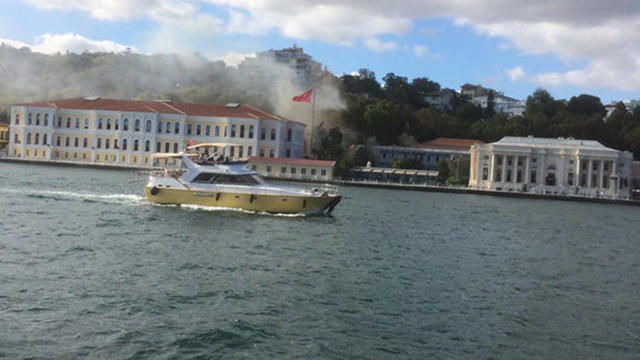 Son dakika! Kabataş Erkek Lisesi'nde yangın