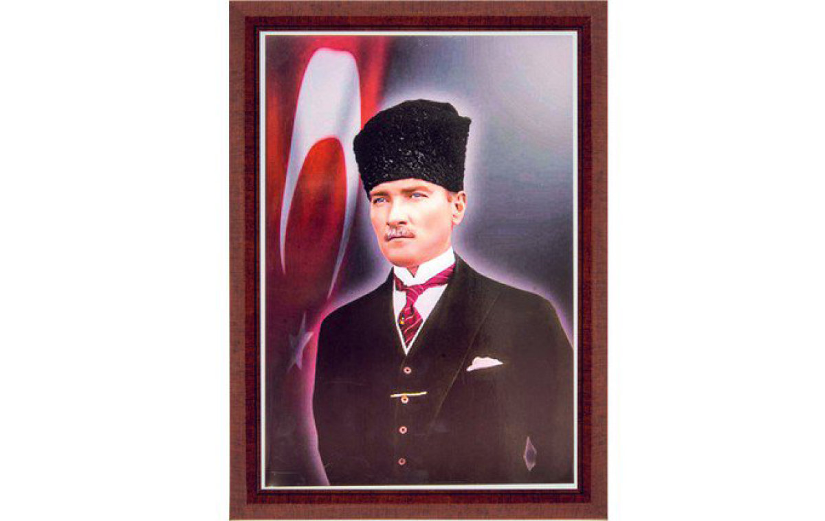 Antalya'daki İmam Hatip Lisesi'nde Atatürk'e Saygısızlık