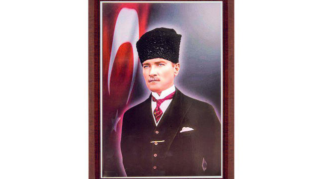 Antalya'daki İmam Hatip Lisesi'nde Atatürk'e Saygısızlık