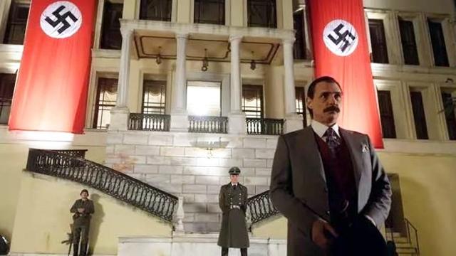 Hikaye Büyük Film Çıplak: Çiçero