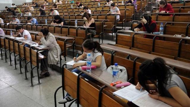 ÖSYM'den Sınav Merkezlerine Nöbetçi Nüfus Müdürlüğü