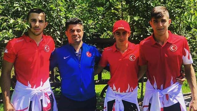 Güreşte 4 Madalya Geldi
