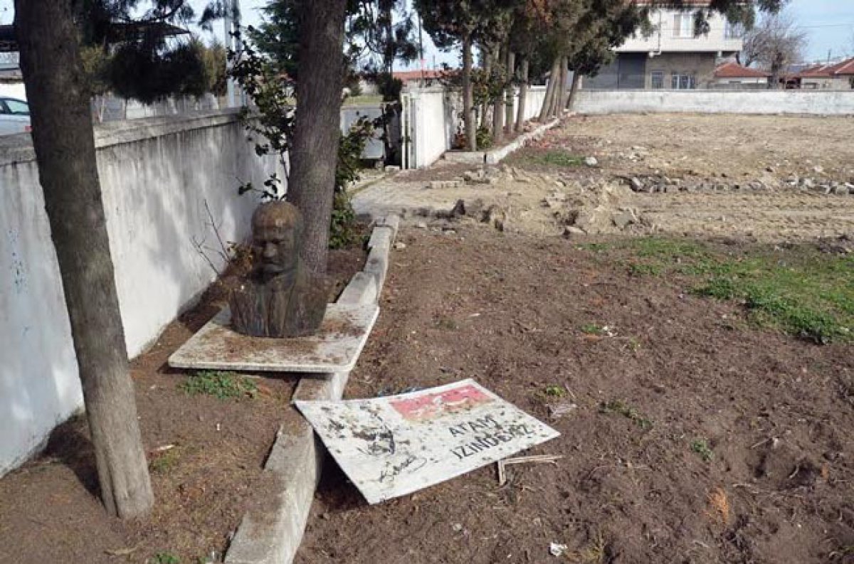 Atatürk'e Yapılan Saygısızlığa,Tekirdağ Tepkili!