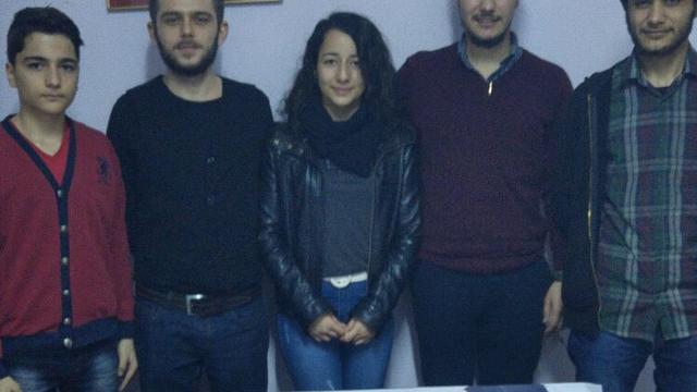 Talebe Suda Rakip Tanımıyor!