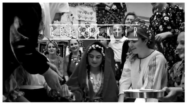 Aile Bakanlığı'nın 8 Mart Videosunda ''&Ccedil;ocuk Gelin'' Dikkat &Ccedil;ekti