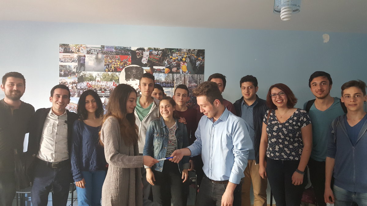 TLB Kadıköy'de Bayrak Değişimi 
