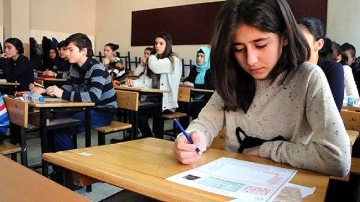 Bu Yıl Yaz Tatili Kısa Mı?