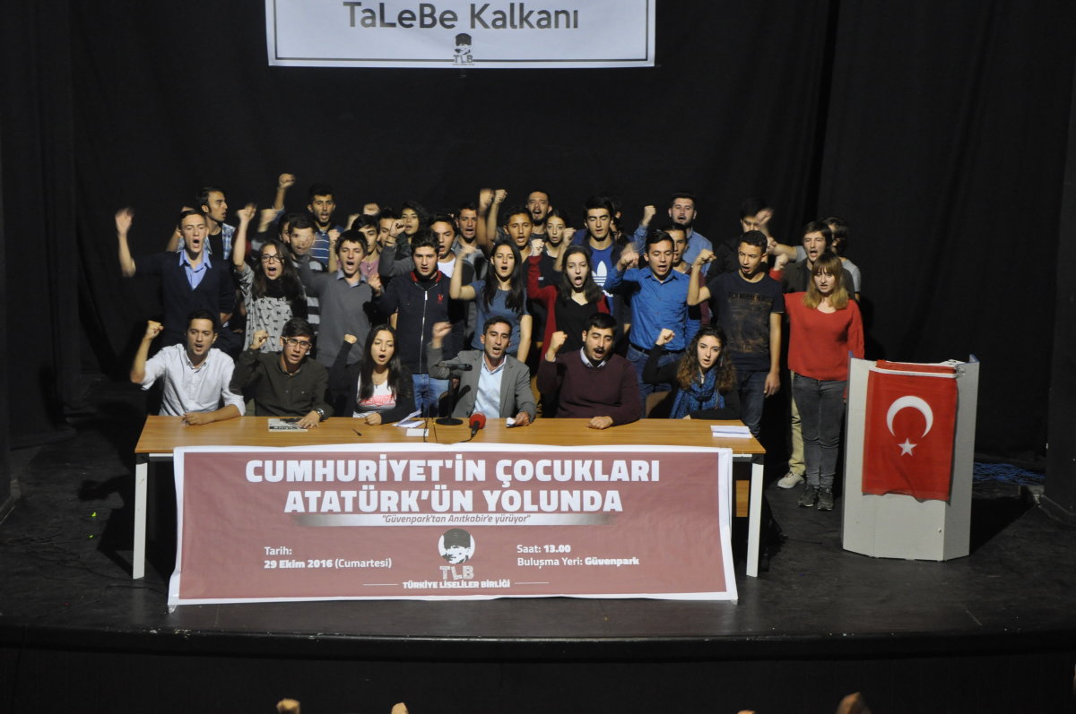 Liseliler 29 Ekim'de Ankara'ya Çağırıyor!