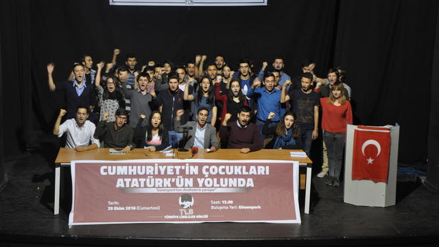 Liseliler 29 Ekim'de Ankara'ya Çağırıyor!