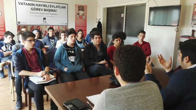TLB İzmir'de Bayrak Değişimi!