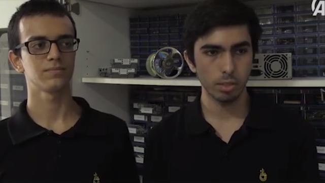 Lise Öğrencilerinden Akıllı Tişört!