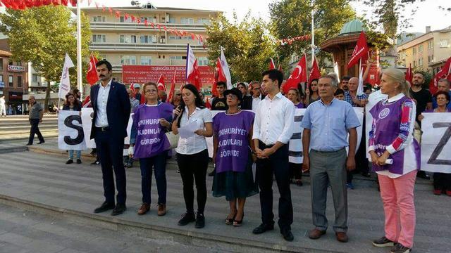 TLB Bursa'dan Atatürksüz Müfredata Karşı Basın Açıklaması