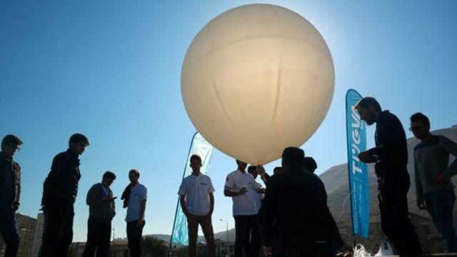 Lise Öğrencilerinden Yüksek İrtifa Balonu