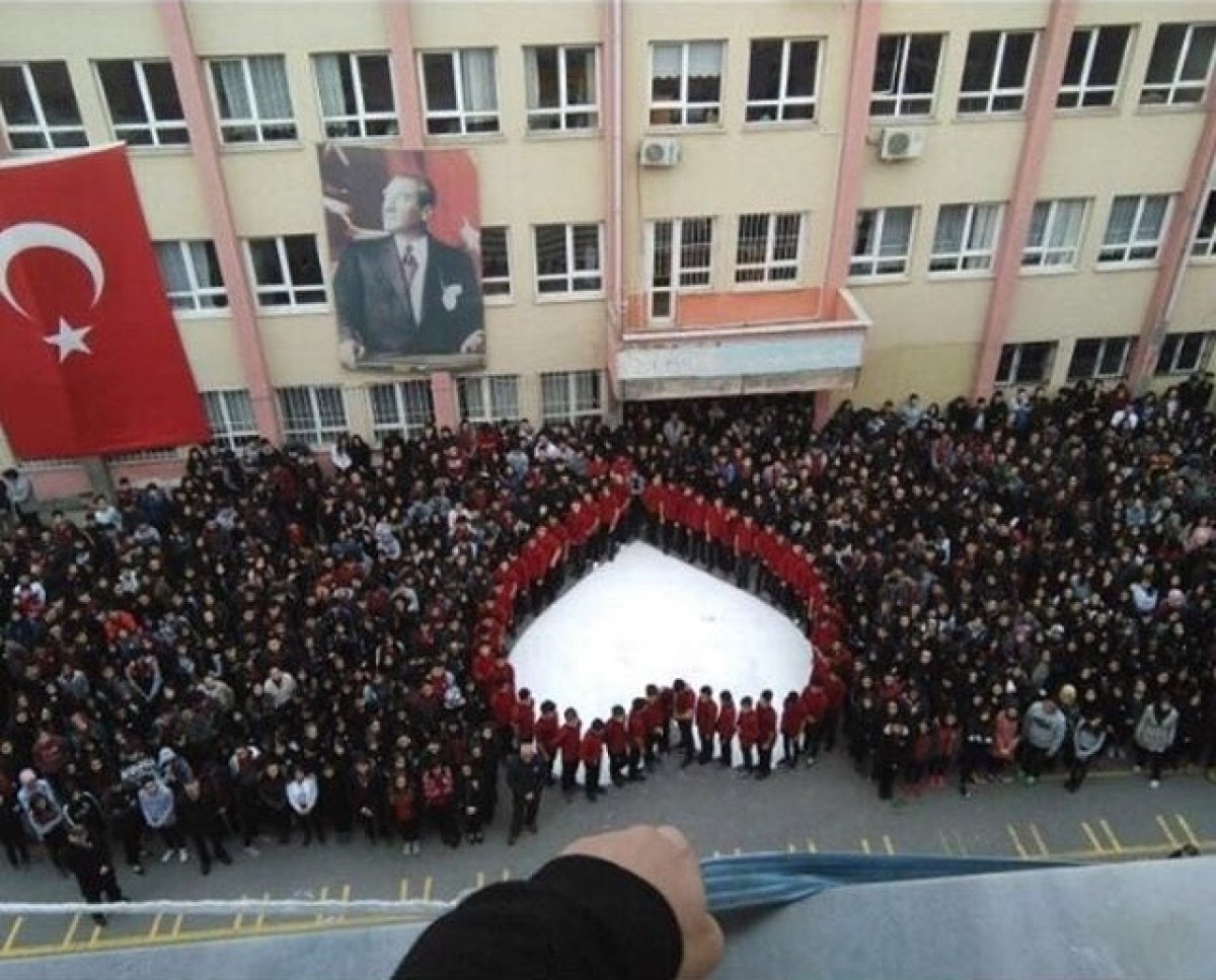 İstanbul Çekmeköy Mehmetçik Anadolu Lisesi 1