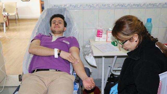 Nevşehir'de liselilerden Mehmetçiğe kan bağışı