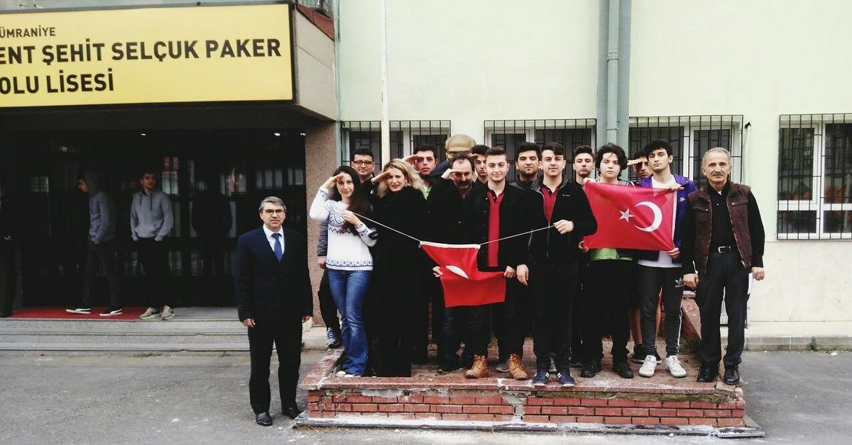 İstanbul Şehit Selçuk Paker Anadolu Lisesi