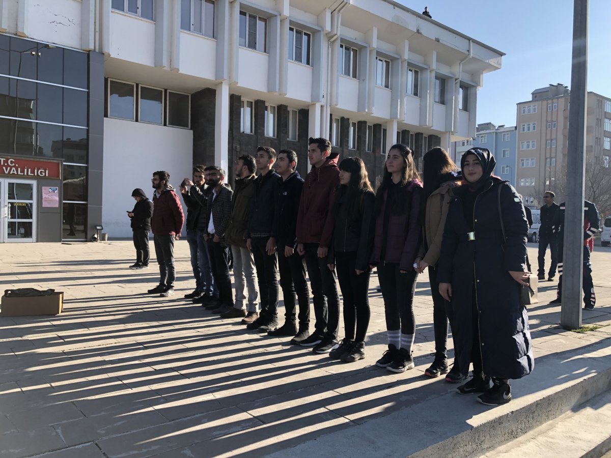 Kars'ın Atatürkçü, Vatansever Gençliği Ayakta
