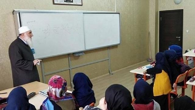 Tartışma Yaratan İmam Hatip Kapatıldı!