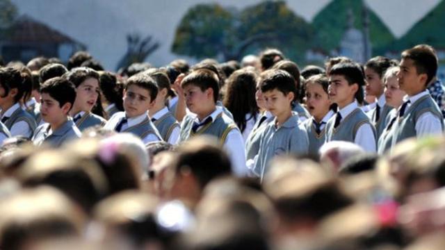 Türk Eğitim-Sen: Andımızı Okuturuz