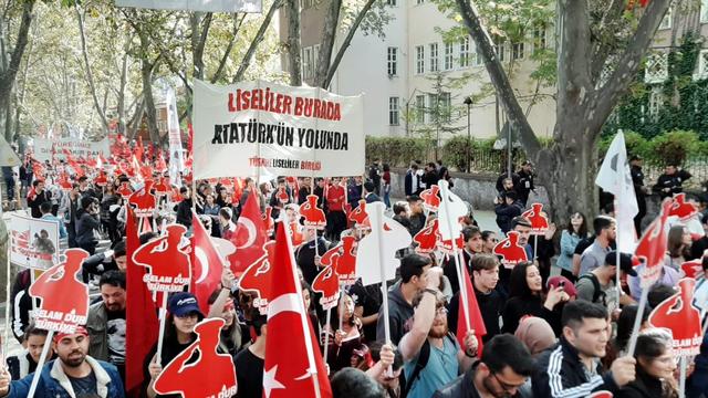 Liseliler 10 Kasım'da Atatürk'ün Yolunda