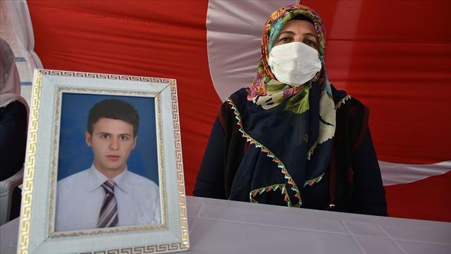 "Sesimi duyuyorsan gel adalete teslim ol"