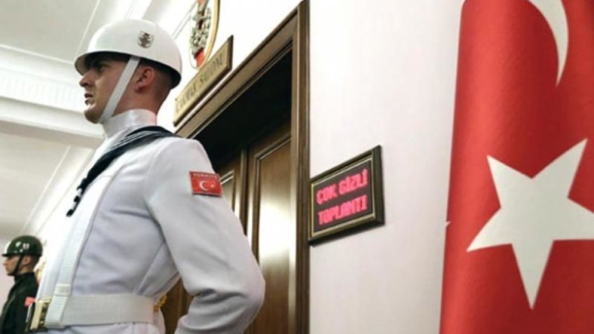 YAŞ &ouml;ncesi FET&Ouml; kumpasları