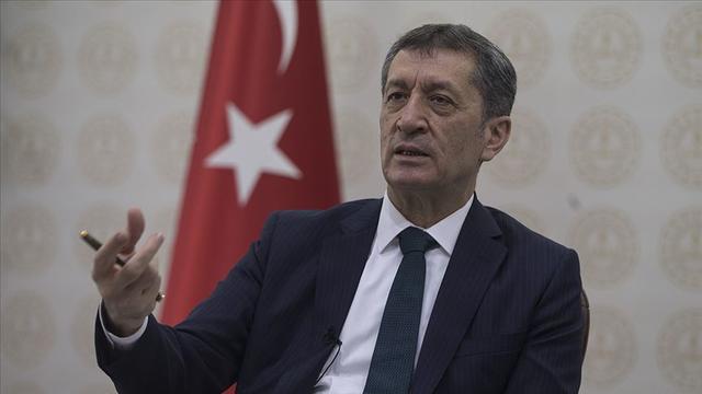 Yıl içerisinde yüz yüze sınav yapmakla ilgili bir takım çalışmalarımız var