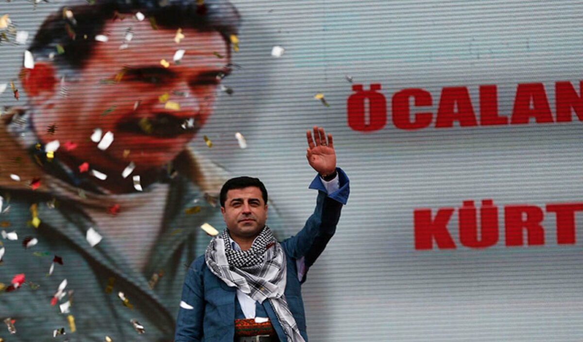 HDP PKK İLE ARASINA MESAFE KOYABİLİR Mİ?